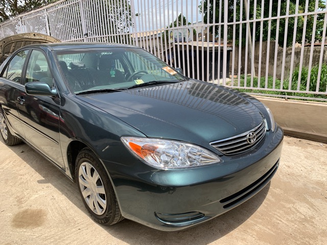 2003 Toyota Camry 