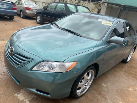 2009 Toyota Camry 