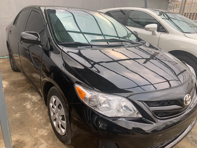 2011 Toyota Corolla LE 