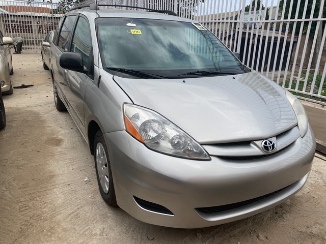 2008 Toyota Sienna le 