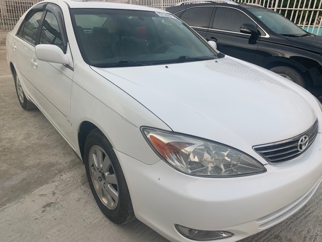 2003 Toyota Camry XLE 