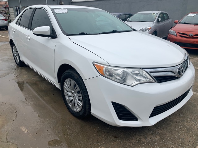 2012 Toyota Camry LE 